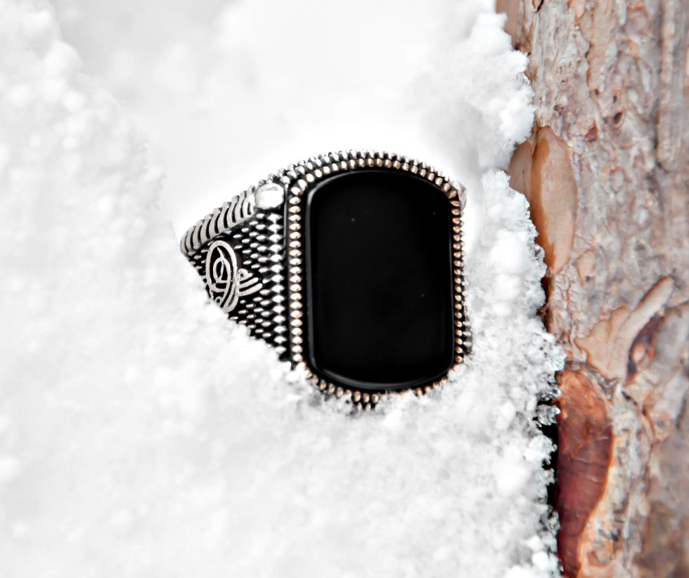 single-product-image