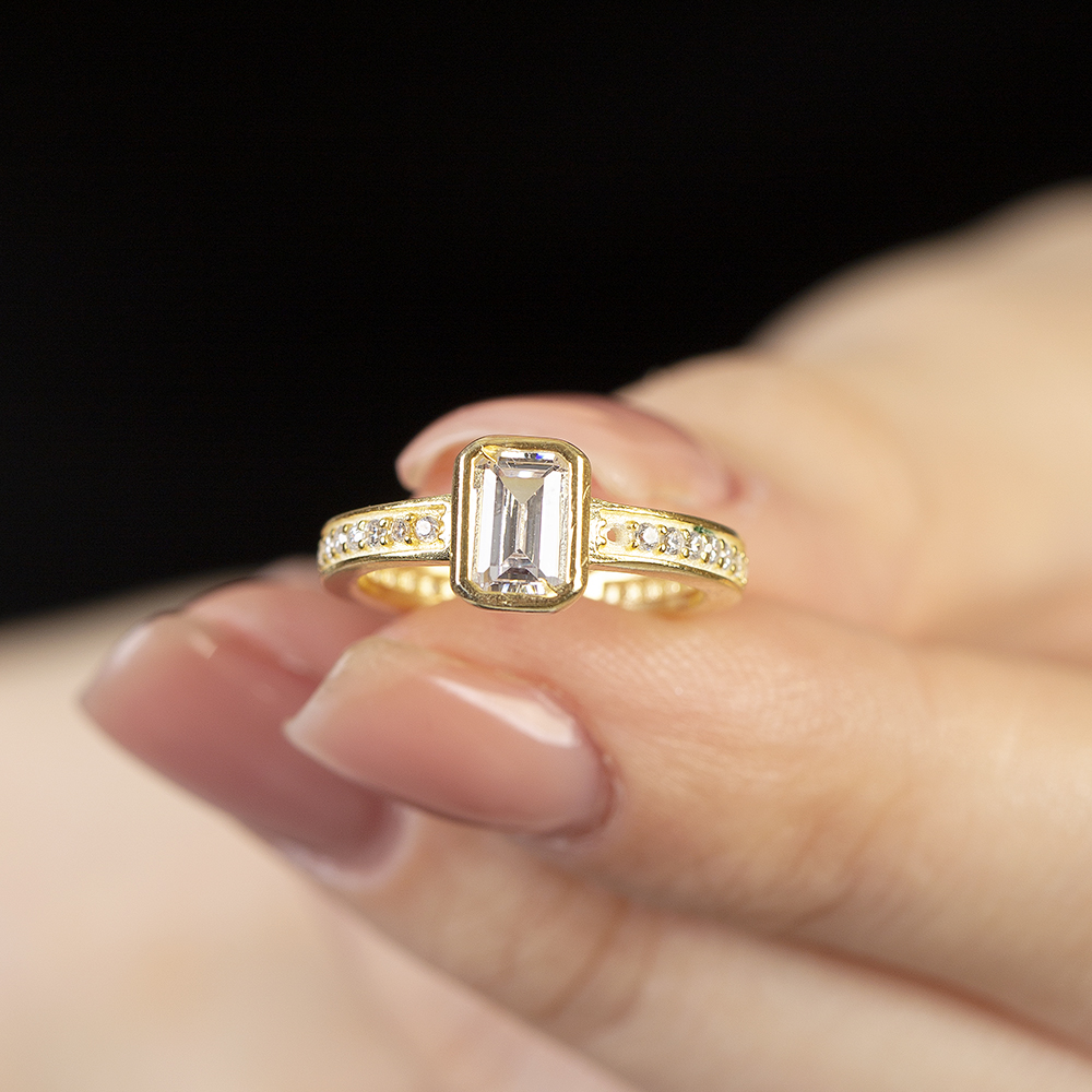 single-product-image