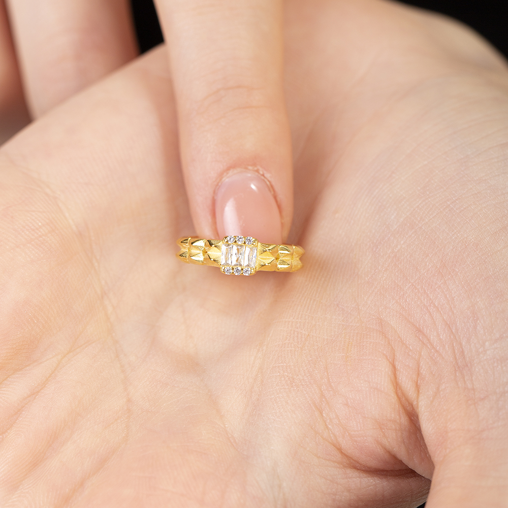 single-product-image