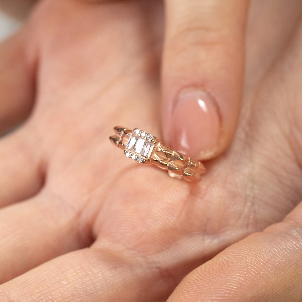 single-product-image