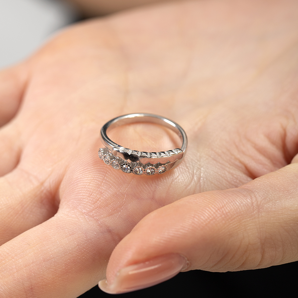 single-product-image