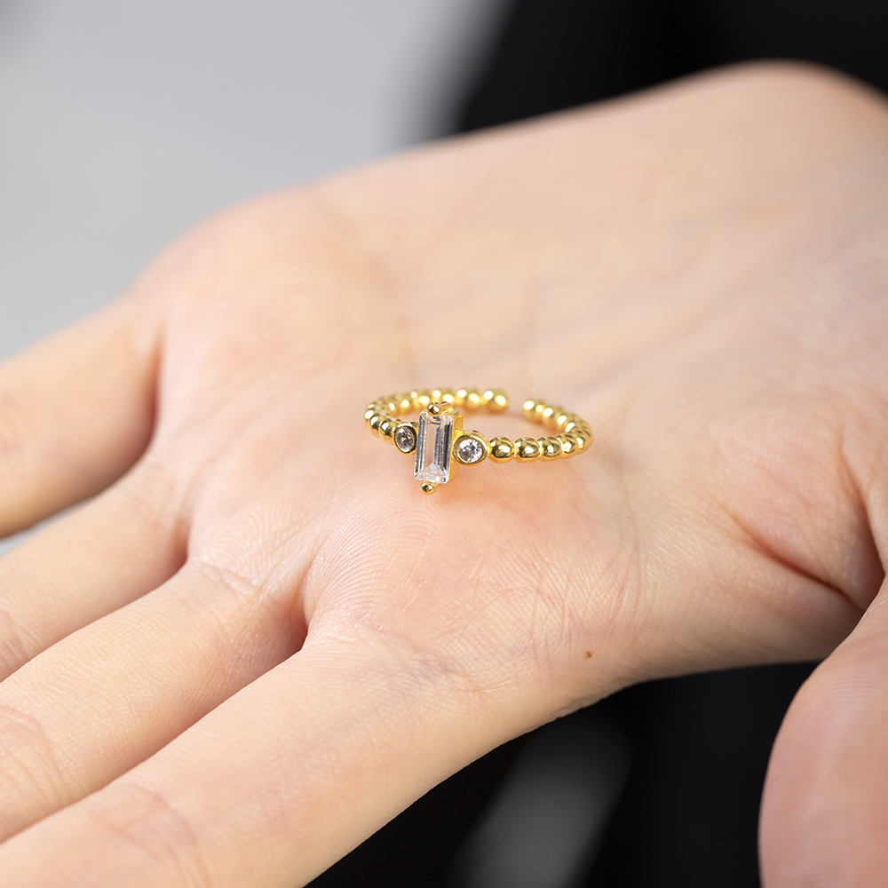 single-product-image