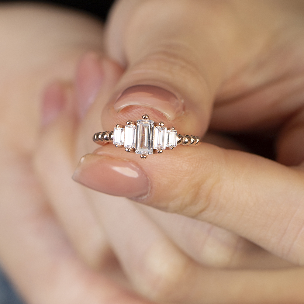 single-product-image