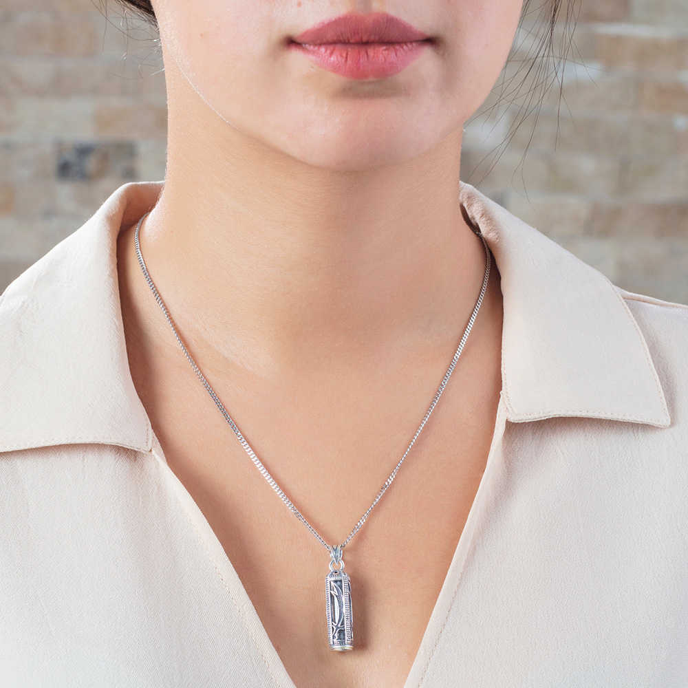 single-product-image